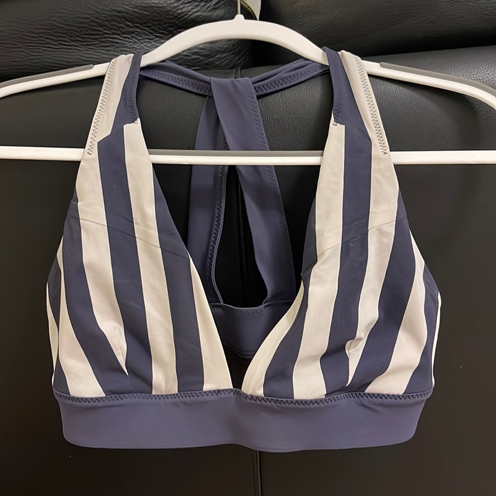 lulu lemon swimsuit/sports bra